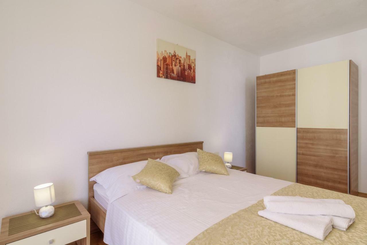 Kaštela Renic Apartmani מראה חיצוני תמונה
