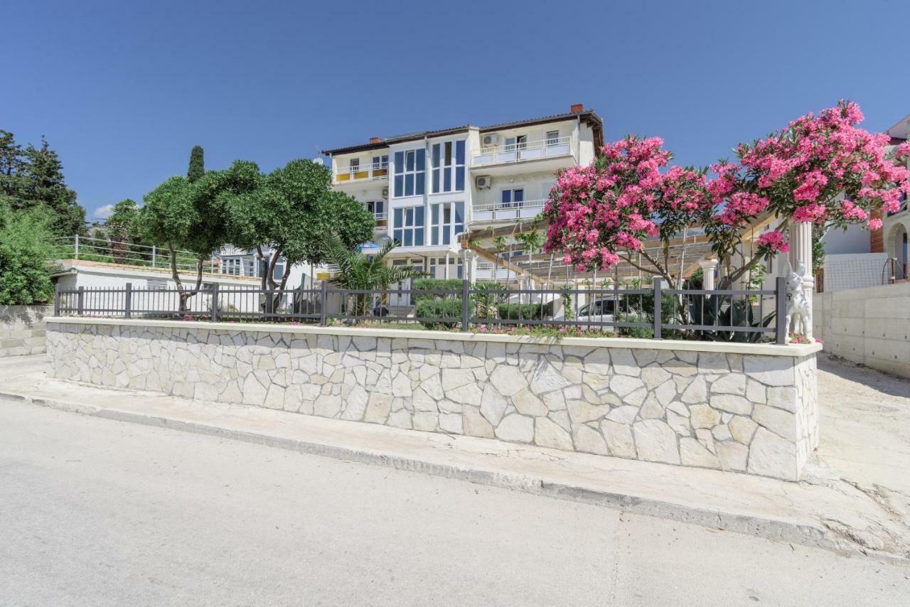 Kaštela Renic Apartmani מראה חיצוני תמונה